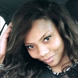 Meet your Posher, Elisha